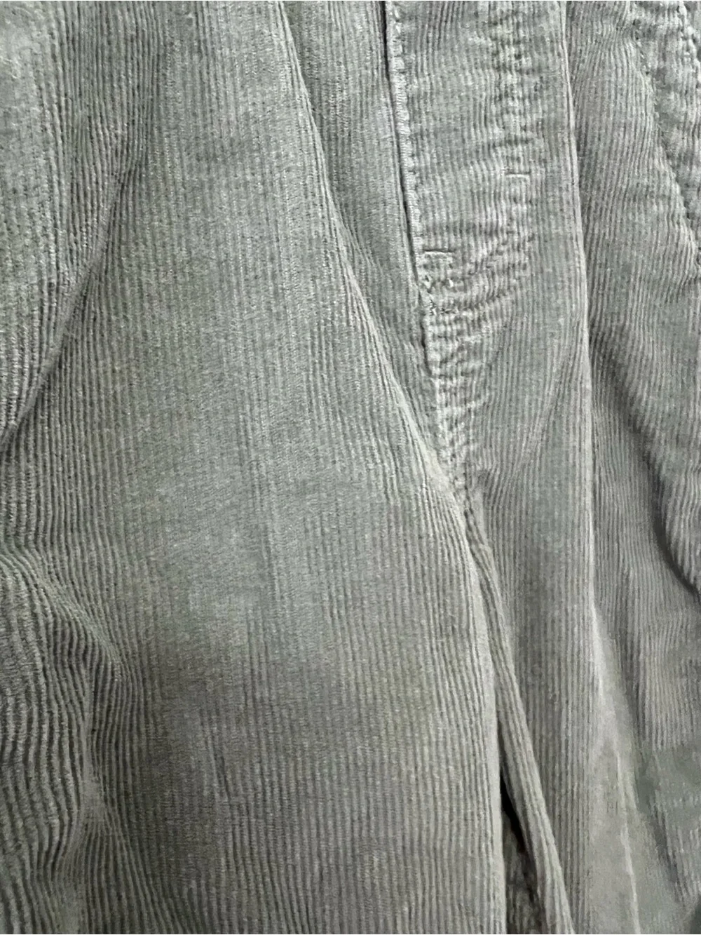 OshKosh B'gosh Olive Green Corduroy Toddler Adjustable Overalls Size 18 Months